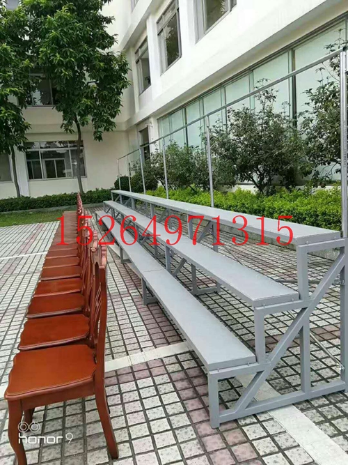集體照站臺